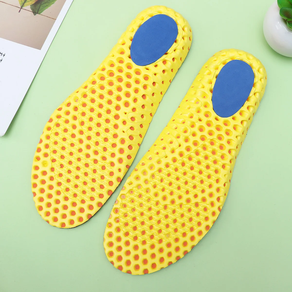 

Sports Insole Breathable Mesh Absorption Shock Deodorization Work Shoes Jogging Running Climbing Football