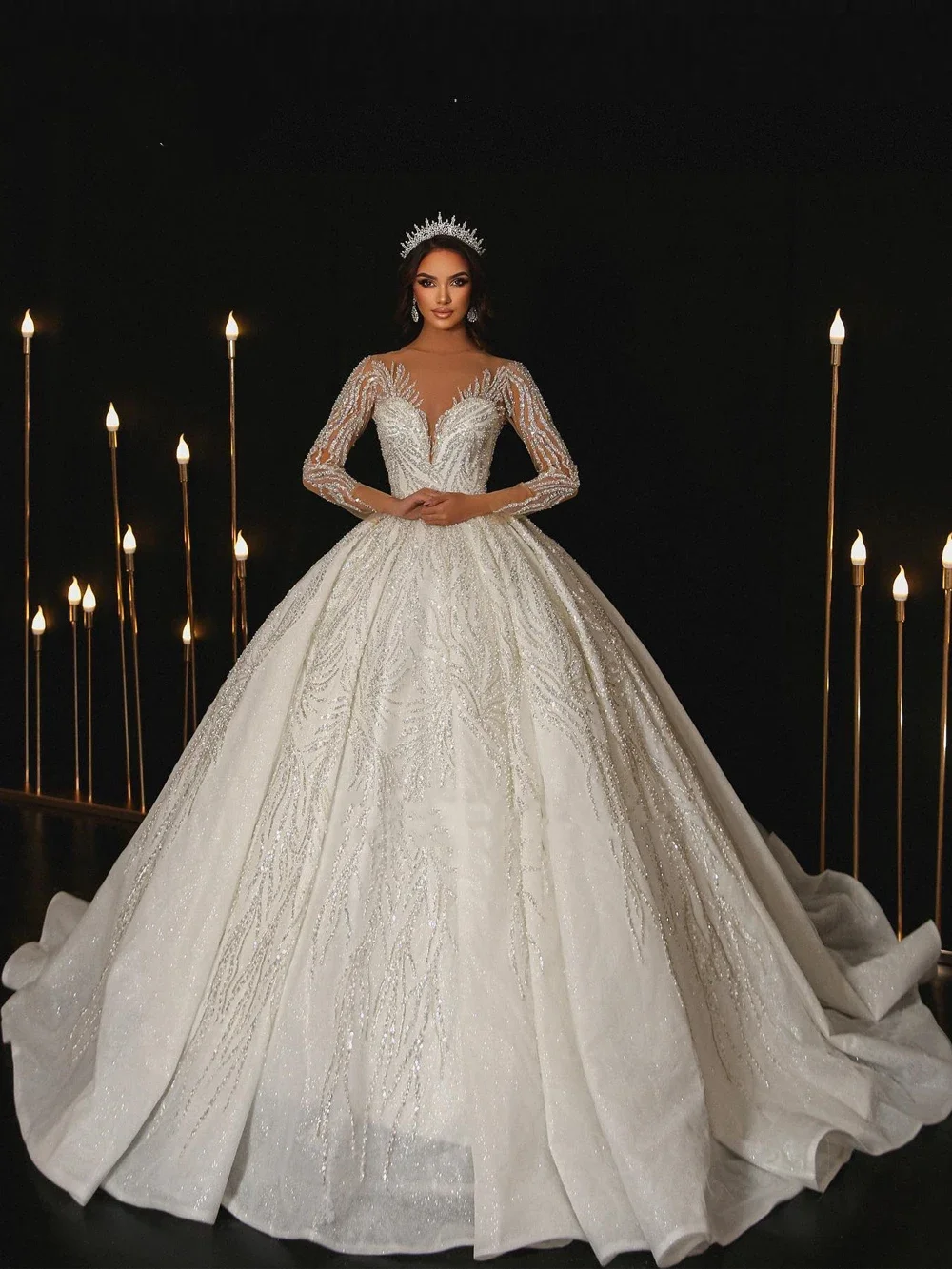 تخصيص فساتين زفاف الأميرة الفاخرة التطريز اللؤلؤ طويلة الأكمام الكرة ثوب لامعة الدانتيل زي العرائس vestidos de novia