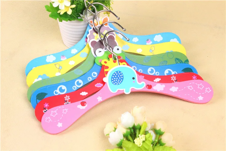 12/30pcs Special Offer Promotion Multi Lovely Plastic 27.5cm Child Coat Hanger Baby Cartoon Dog Clothes Rack Pet Hangers