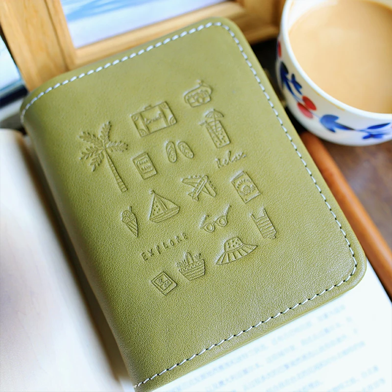 

Original new first layer cowhide loose-leaf notebook multifunctional meeting notes A7 travel vacation leather notepad