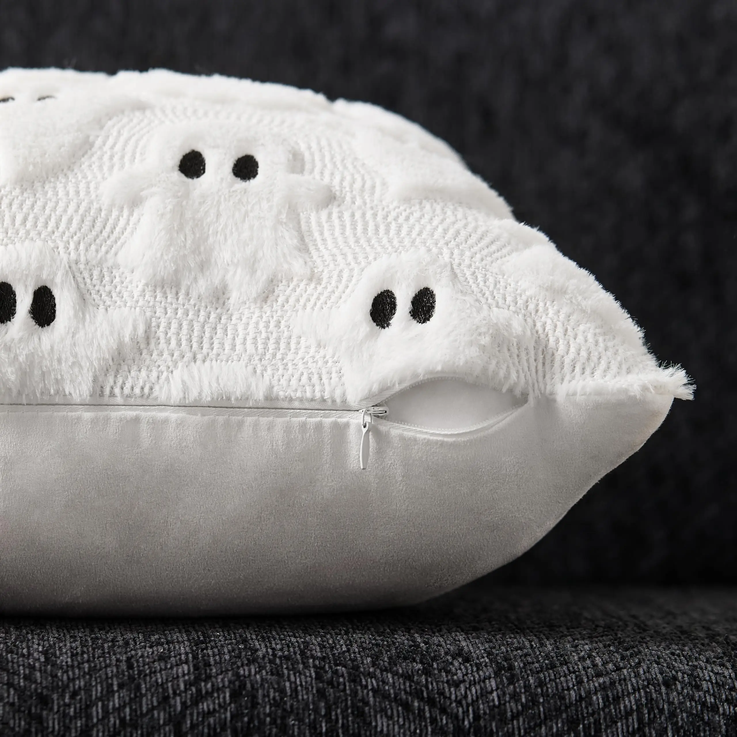 Halloween Pillow Covers 18x18 Inch White Ghost Throw Pillow Cases Soft Plush Faux Fur Wool Couch Cushion Case for Home Decor