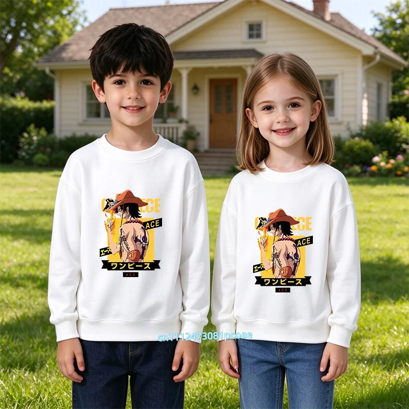 One Piece cartoon print children's round-neck pullover sweater for autumn and winter, long-sleeved boys' sports shirt,casual top