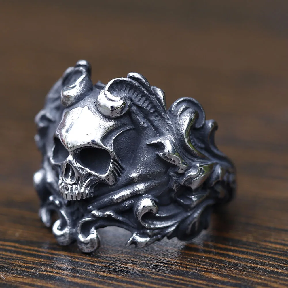 Neue Herren 316l Edelstahl ringe Calvarium Schädel Teufel Ring für gotische dekorative Muster Schmuck Geschenk versand kostenfrei