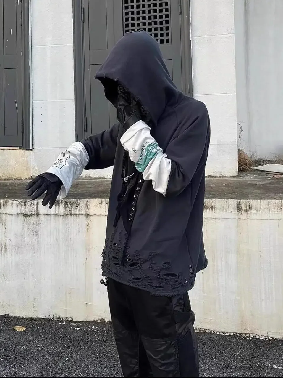 Under 06ss T Black and Blue Destruction Old Wormhole Swirl Splicing Hooded Ripped Sweater