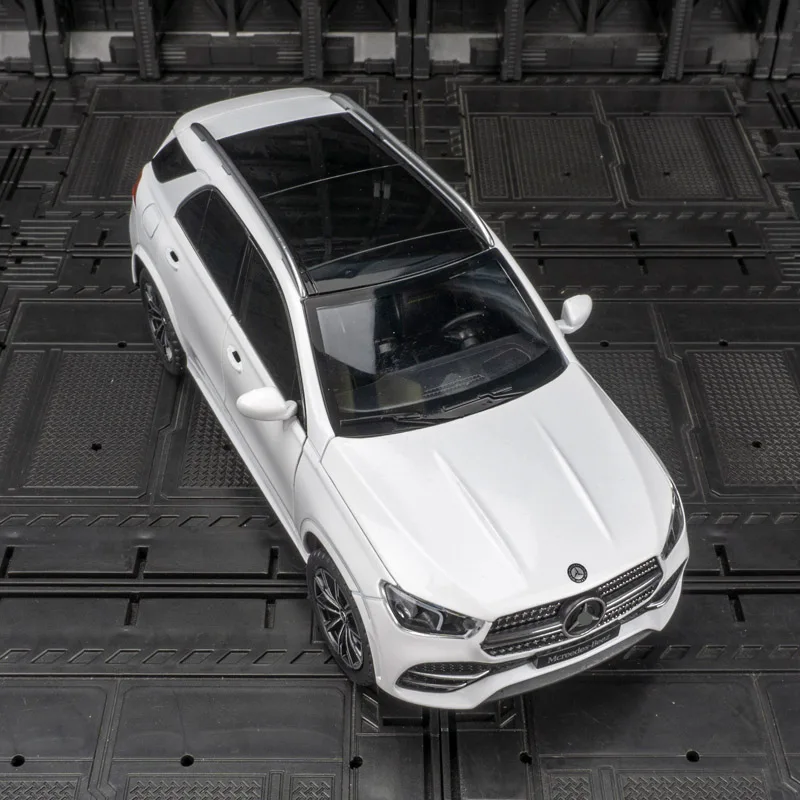 

1:24 Mercedes Benz GLE350 модель автомобиля из сплава, украшение, внедорожник с отскоком, детская игрушка, дверь можно открыть