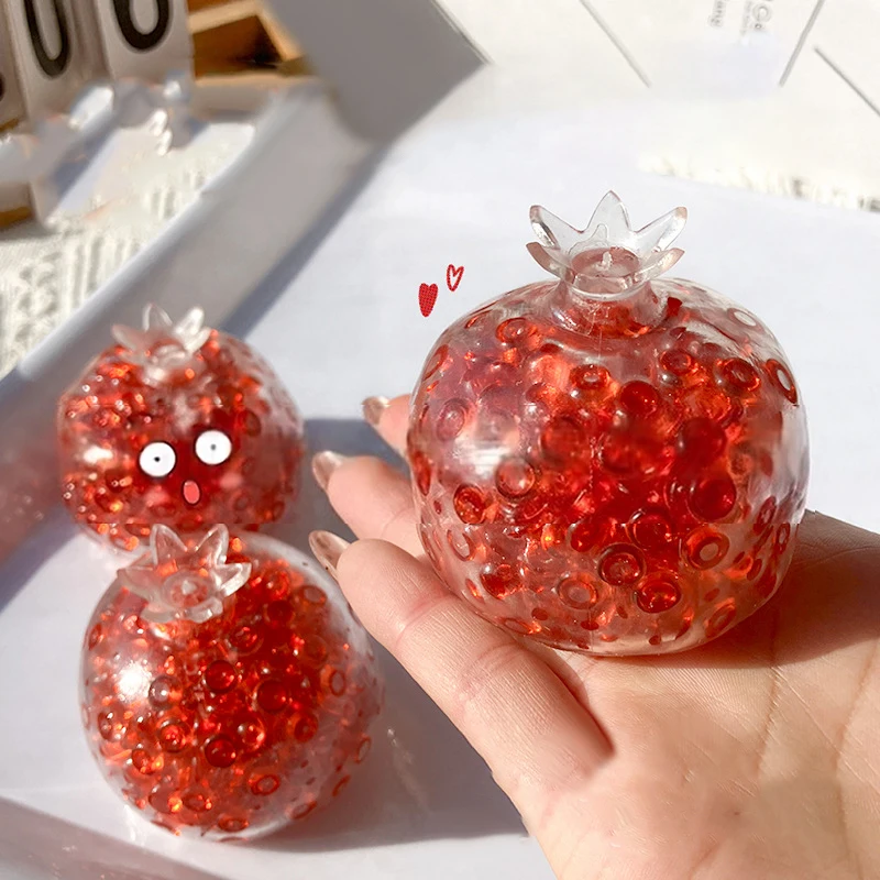 Boule anti-stress créative en perles Grenade Rouge, faite à la main, jouet de décompression à rebond lent