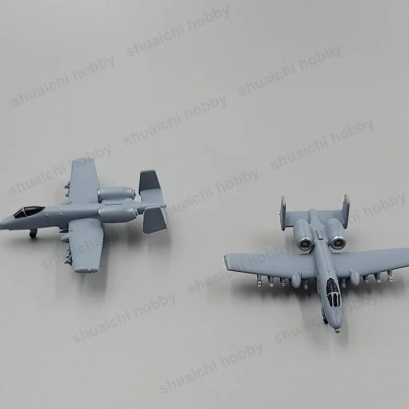 2PCS 1/350 Scale Model A-10 Warthog Support Attack Airplane Small Fighting Aircraft Colored Resin Toys for Collection Display