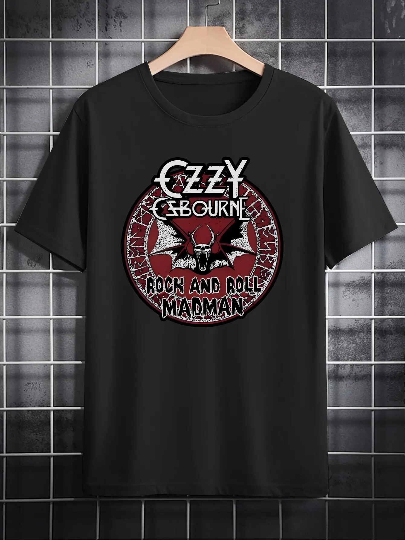 

Men's Vintage Rock Band Graphic T-Shirt - Black Casual Short Sleeve Tee with Retro Music Print, Round Neck Summer Top