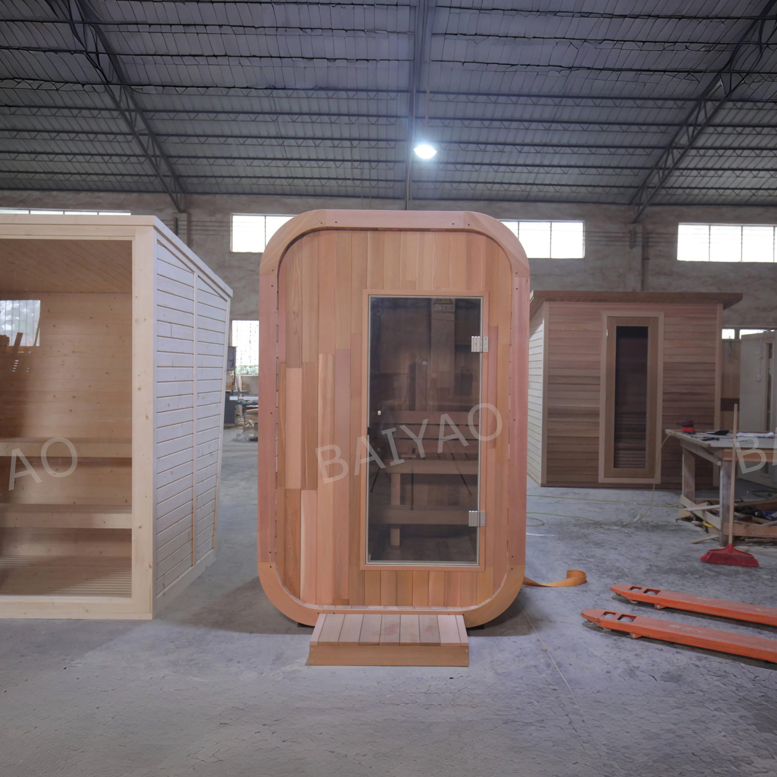 

Modern 1-2 Person Outdoor Cube Sauna Customizable Red Cedar/Carbide Spruce Wood Dry Steam New Year Deals