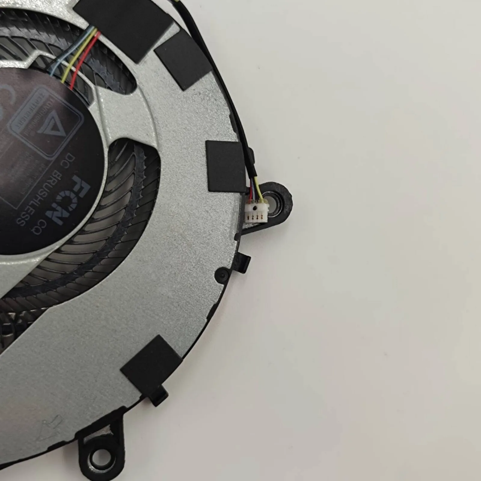 

for ASUS ROG Zephyrus G16 Air GU605 GU605Mi Laptop GPU Cooling Fan