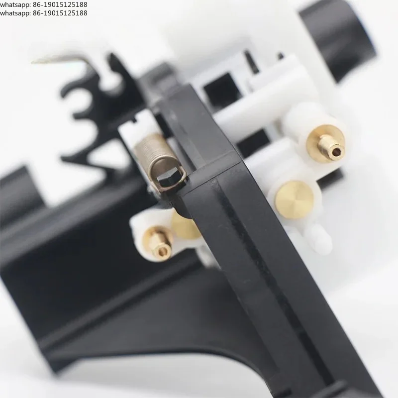 2026 High Quality 81623986092 1126814 Levelling Valve Seat Adjustment Valve
