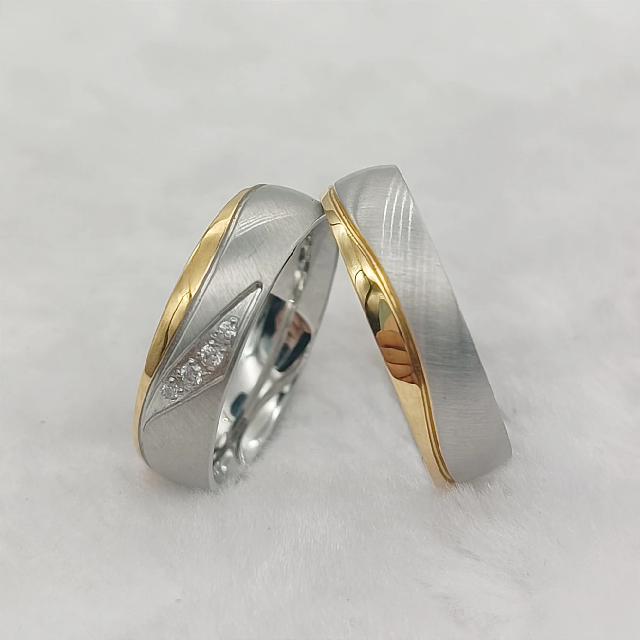 Western Matching Wedding Bands Couples Rings For Women and Men Handcrafted Design Timeless Elegance