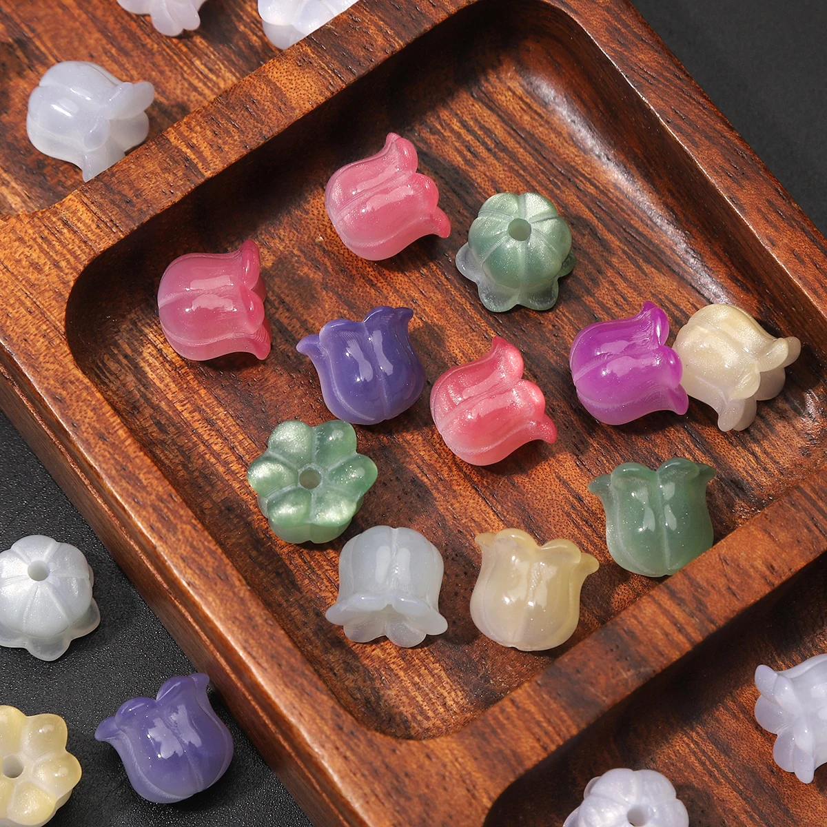6/7pcs 11mm Resin Lily Flower Beads UV Changing Reactive Spacer Beads for DIY Necklace Bracelet Earring Jewelry Making Accessori