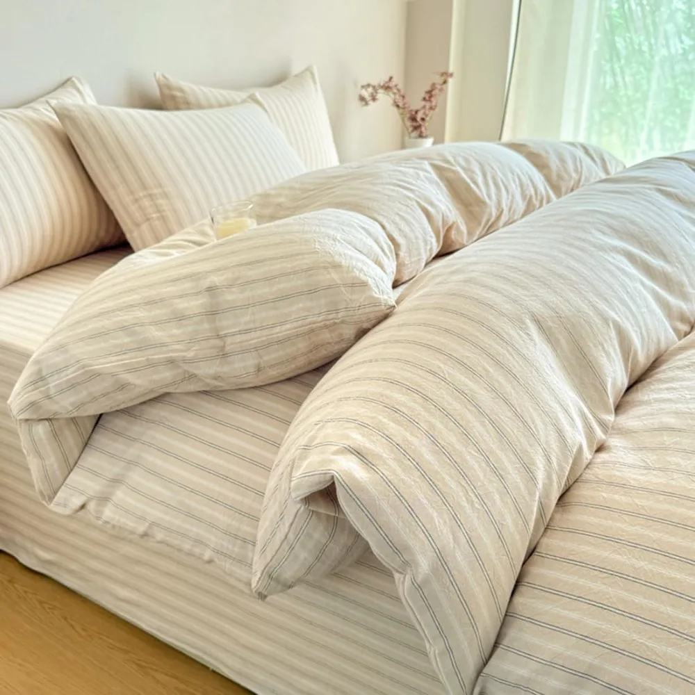 

Queen Size Beige Striped Cotton Duvet Cover Set with Wide Pinstripes and Streaks