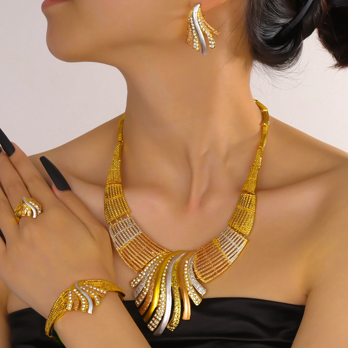 Hot Selling Colorful Jewelry Set Women's Fashionable Gold Necklace Bracelet Earrings Ring Accessories Girls' Christmas Gifts