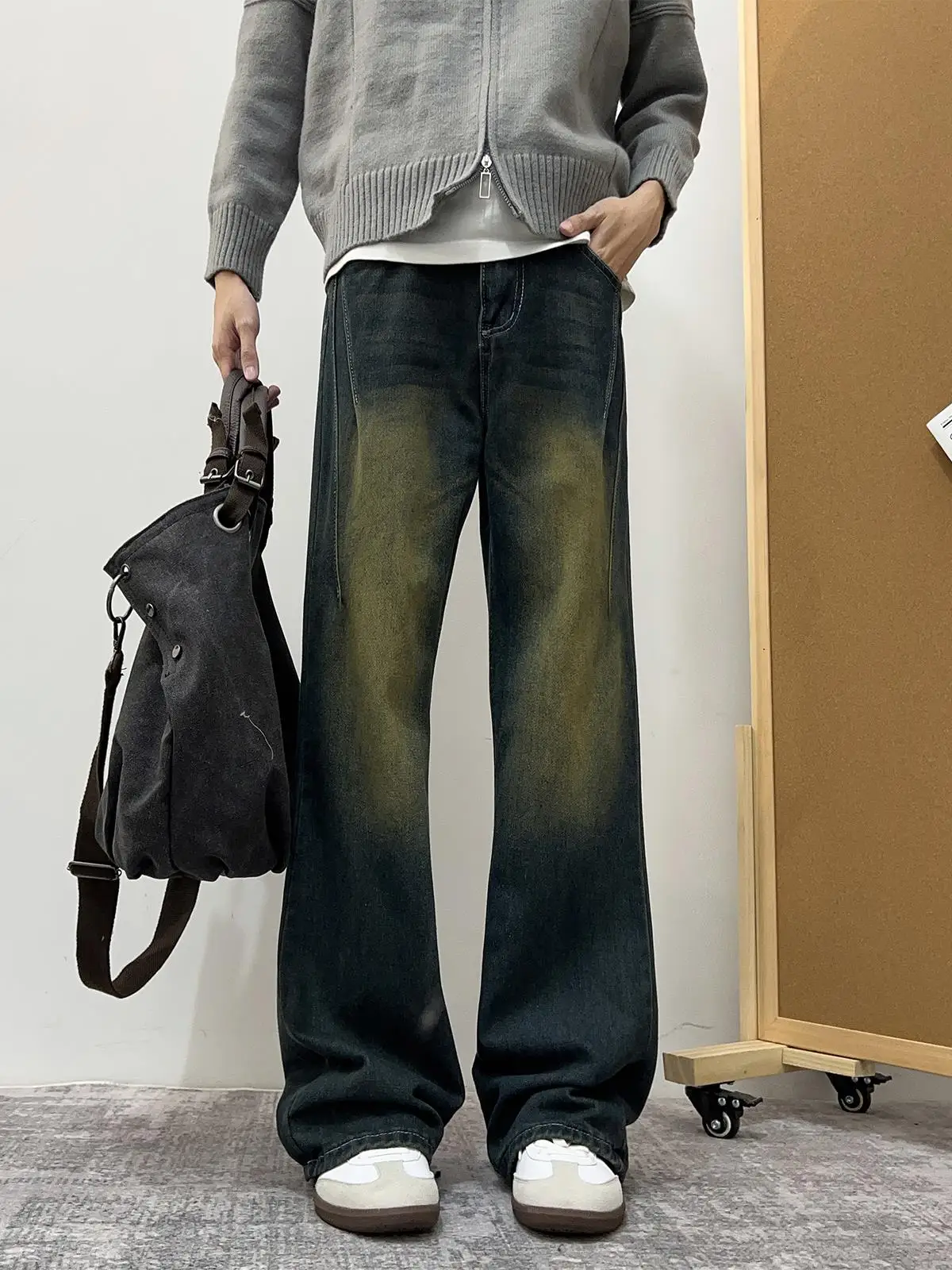 

Retro American Washed Straight Leg Jeans Men Loose Wide Leg Micro Flared Youthful Drag Old Dad Pants Casual Denim Jeans