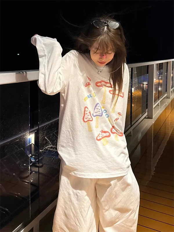 

Retro American White round Neck Thin Long Sleeve T-Shirt Women Summer New Loose Sun Protection Base Shirt Top