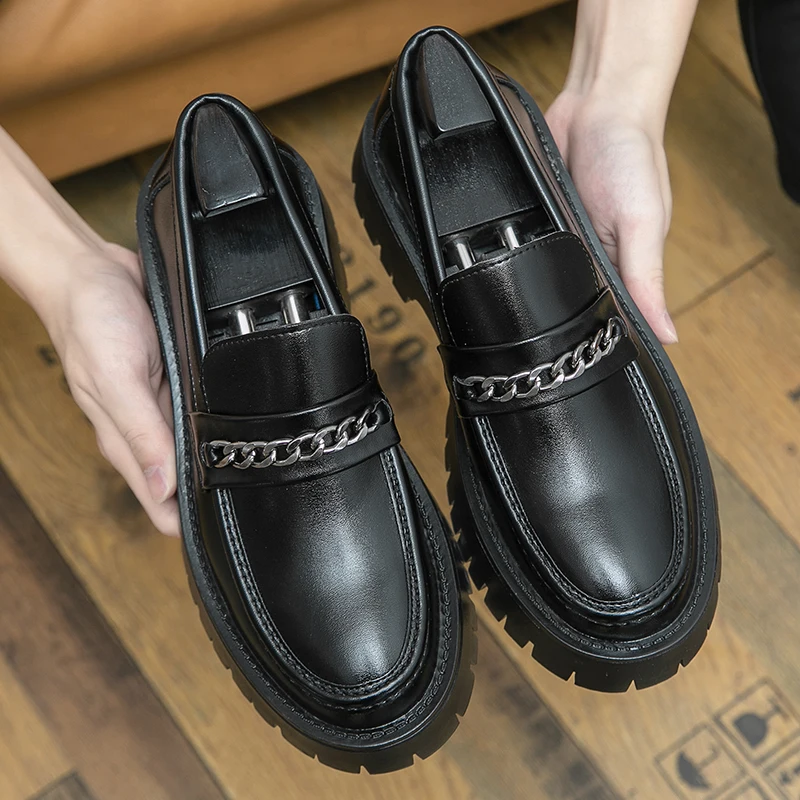 Spring Thick Sole Leather Shoes Metal Chain Loafers Round Head High Quality Slip-ons Business Formal Shoes Male Casual Moccasins