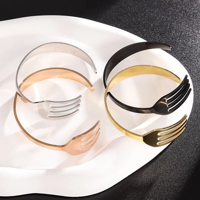Stainless Steel Simple Curved Cutlery Fork Cuff Bracelet Fun Tricolor Open Bracelet Men\\\\\\\\\\\\\\\'s Ladies Hip Hop Cool Jewelry