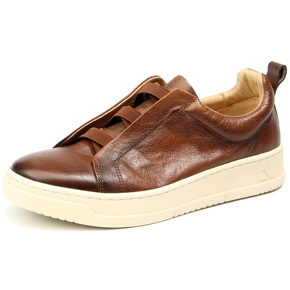 

Retro Genuine leather Men's casual shoes High quality Male loafers Cow leather platform sneakers Men Handmade leather shoes 2026