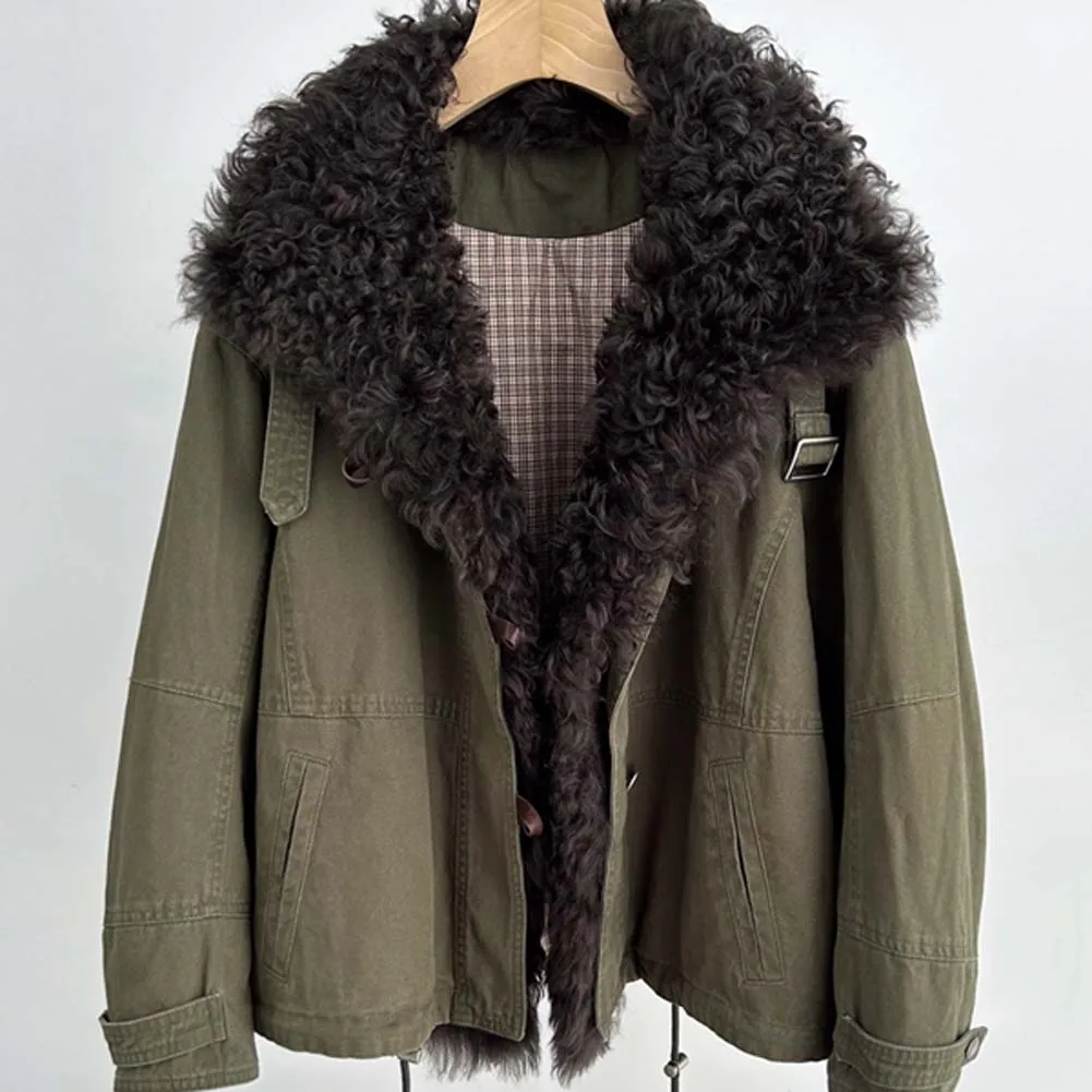 เสื้อแจ็คเก็ตขนห่านฤดูหนาวปี 2025 เสื้อคลุมกันหนาวผู้หญิงสุดหรู แจ็คเก็ตพาร์กาขนแกะเมอริโนแท้ ปกขนแกะแท้