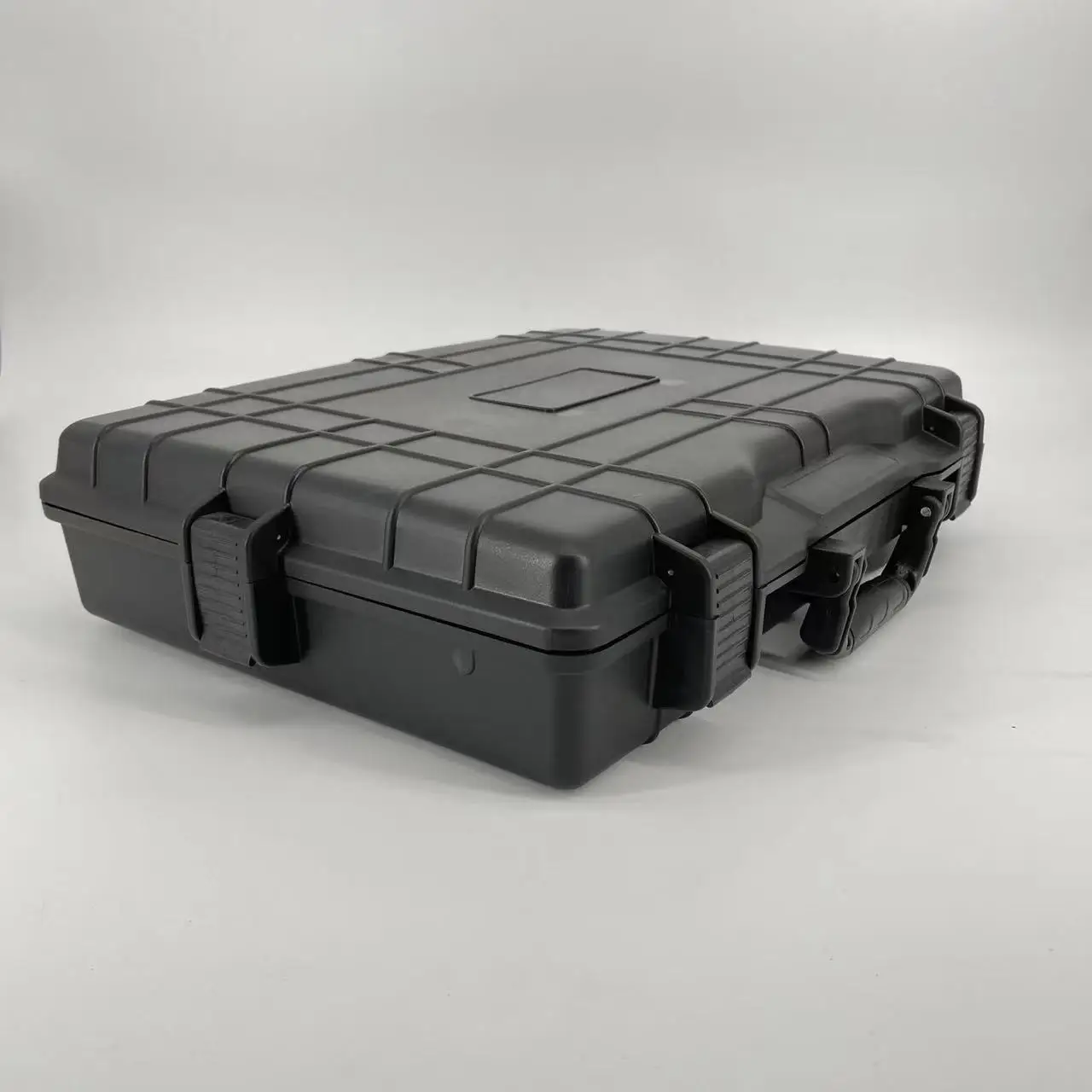 DPC108 Hard Shell Carrying Waterproof Plastic Protective Travel Watch Organizer Storage Case With 32 Slots