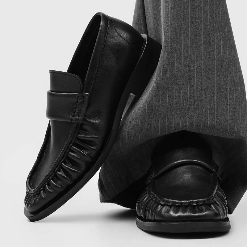 

Men's Black Genuine Leather Loafers Square Toe Wrinkle Design Slip-On Casual Dress Shoes Vintage British Style Comfortable Flat