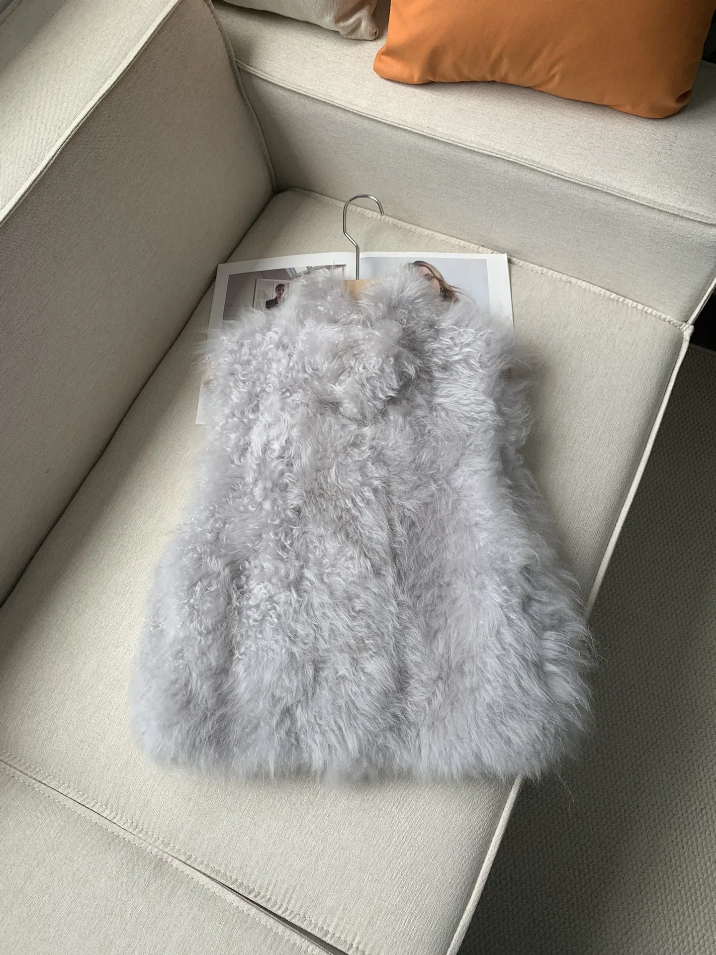 2024 Autumn And Winter New Cashmere Vest Leather And Fur Lamb Wool Cashmere Fur Coat For Women