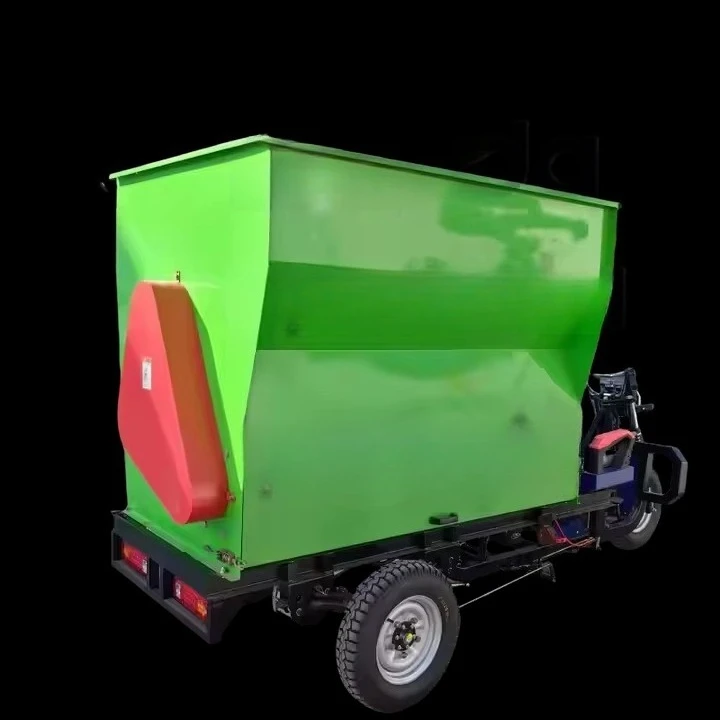 Automatic Modern Advanced Cattle and Sheep Breeding Bilateral Spreader Equipment Cattle Feeder