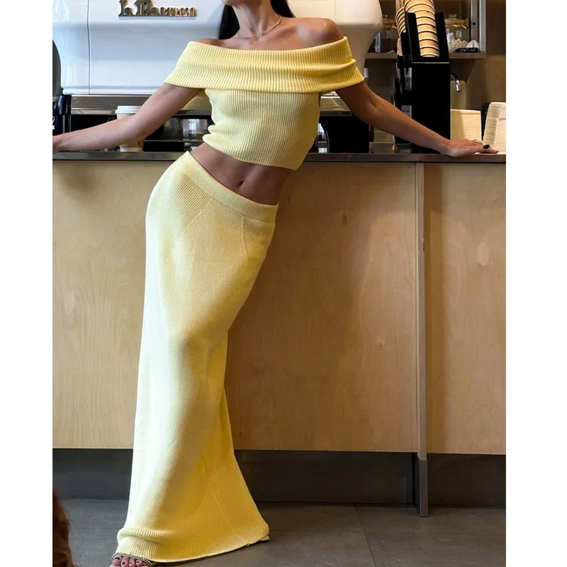 

2025 spring new one-shoulder wool knitted suit sweater simple niche high-end hot girl skirt suit club clothing Vestidos