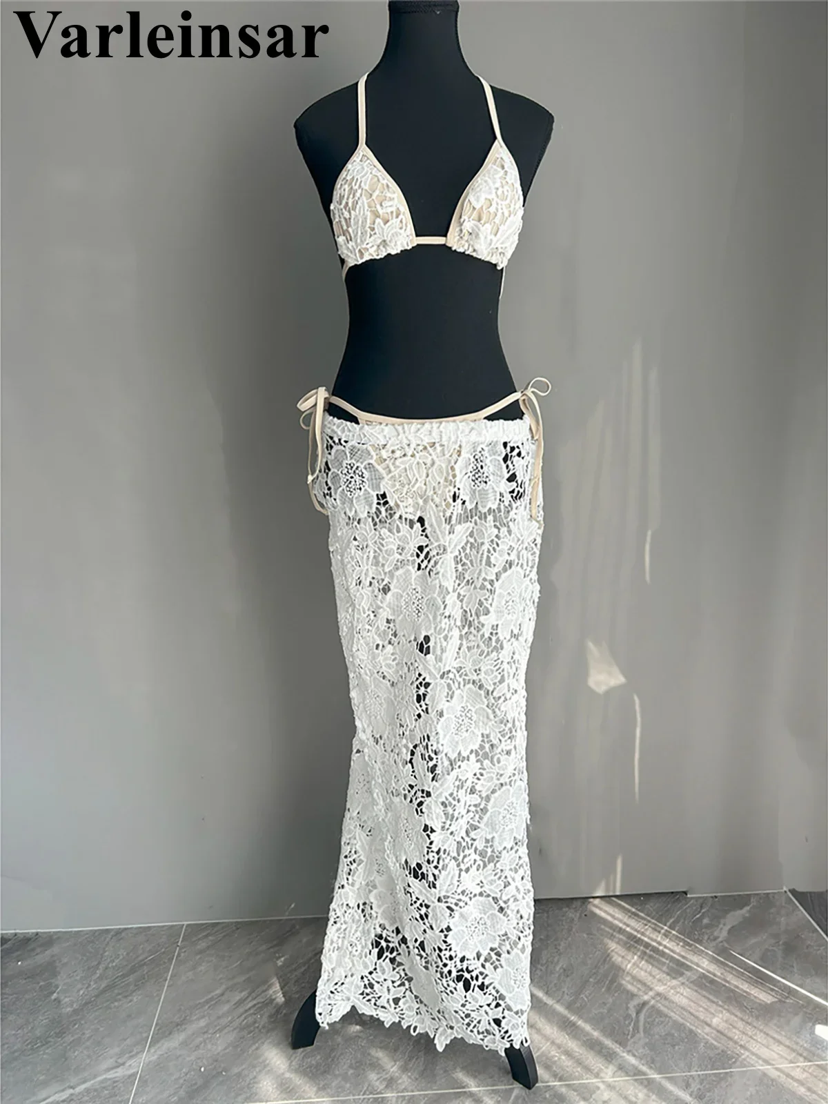 

3PCS With Skirt Halter High Leg Cut Bikini Female Swimsuit Women Swimwear Three-pieces Bikini set Bather Bathing Suit Swim V6884