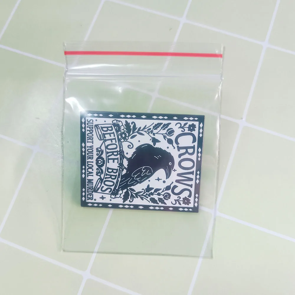 Vintage Crows Before Bros Brosche Unterstütze Deine Lokalen Mörder Gothic Emaille Anstecknadel Bevorzugt von Freundinnen Punk Gothic Fans Geschenk – Detail 9