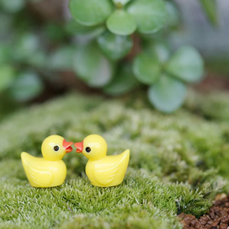 Cute Mini Yellow Duck Floating Ornament for Aquarium, Lovely Cartoon Duck Figurine, Fish Tank Landscape Micro Landscape view 3