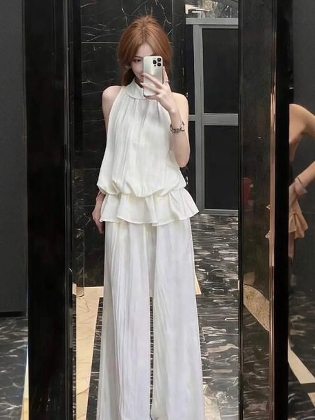 

Korean Style Unique Beautiful Hanging Neck Top And Casual Pants Two-Piece Set Summer 2026 Comfortable Cotton Blend Fashion En...