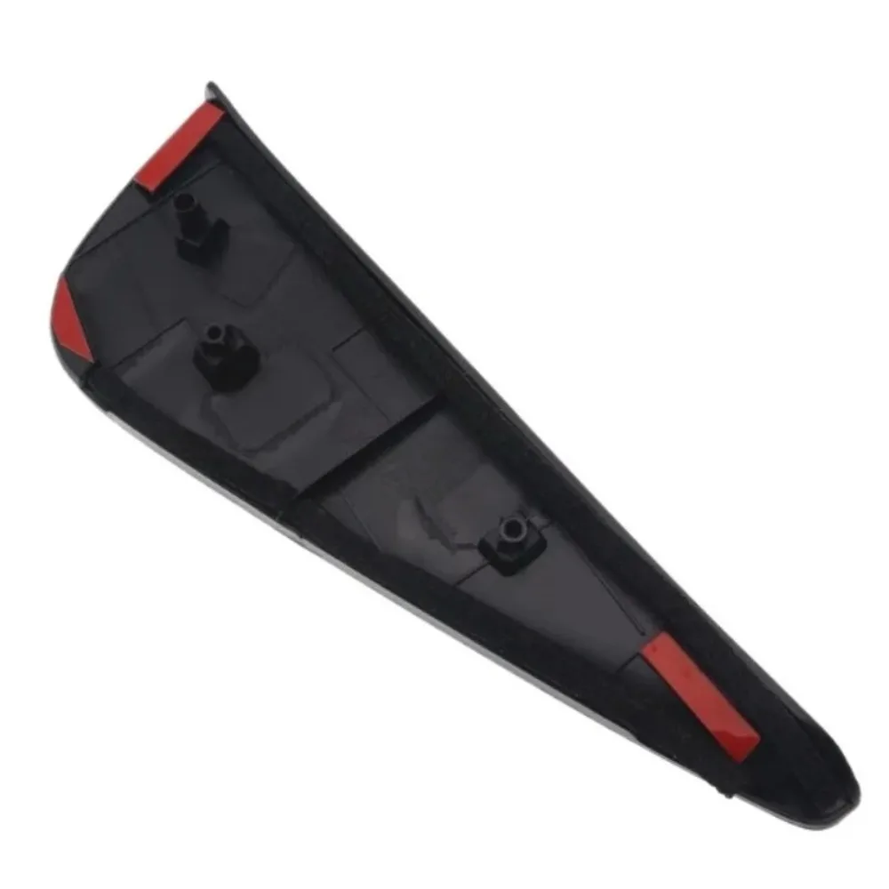 Auto Rear Triangle Decorative Panel Plastic Corner Trim Cover for Geely for Emgrand EC7-RV RS Hatchback Brand New Left Right
