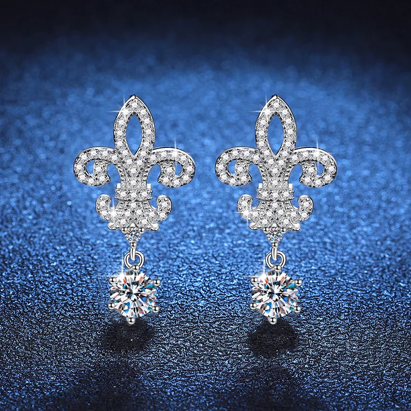 

S925 Silver White Gold Plated 1CT D Color Moissanite Crown & Fleur-de-Lis Queen Earrings for Women, Exquisite Jewelry.