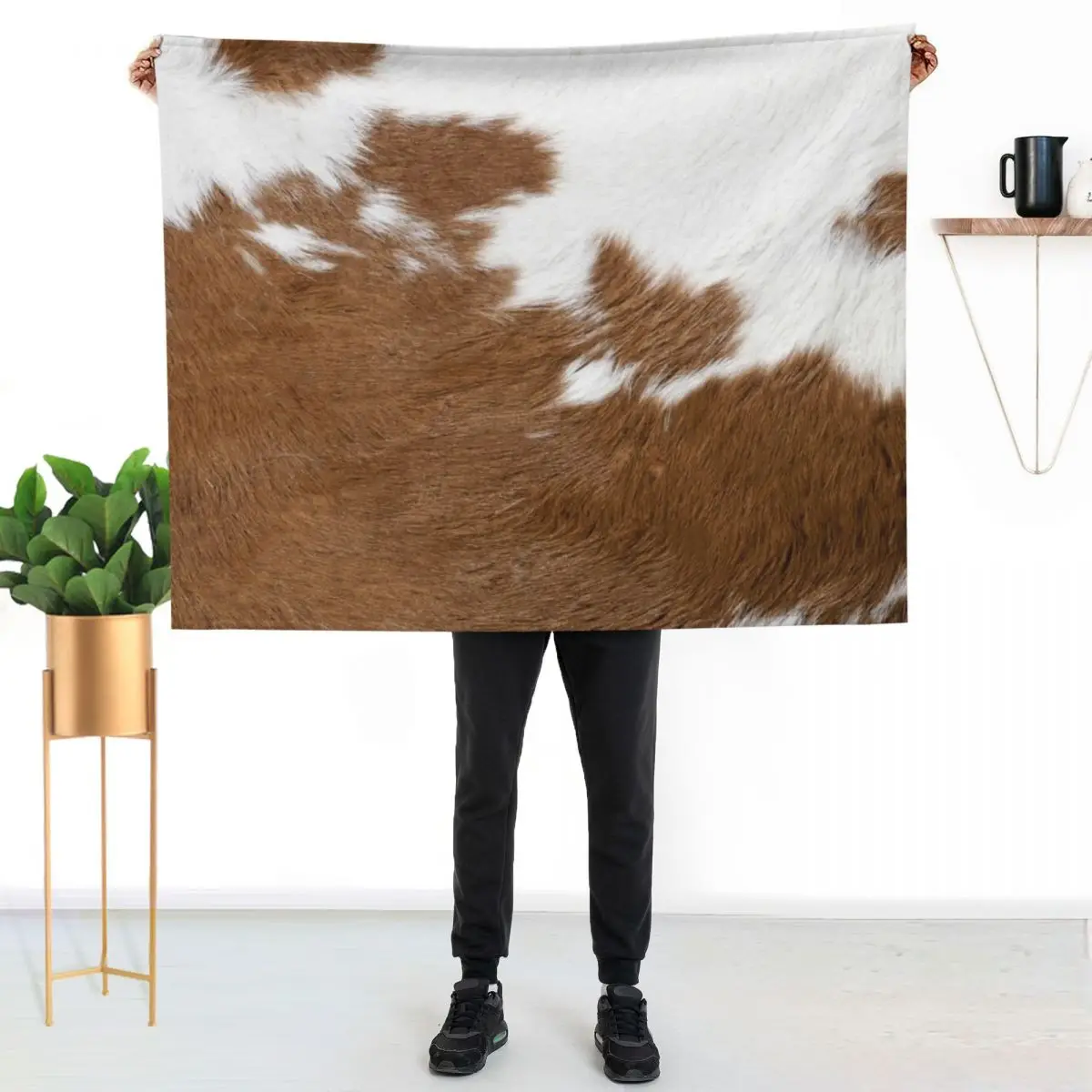 

Cow Hide Brown & White Throw Blanket Faux Fur Soft Warm Blanket for Bed