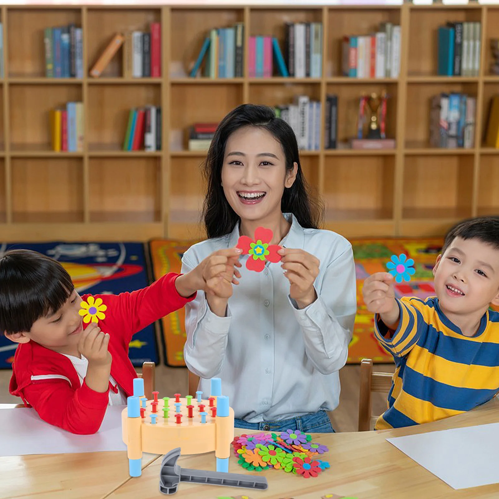 1 set 1 Set Martello Montessori in legno Colore brillante Martellante Gioco per i più piccoli Bambini Martello a perno Strumento di sviluppo delle abilità motorie fini