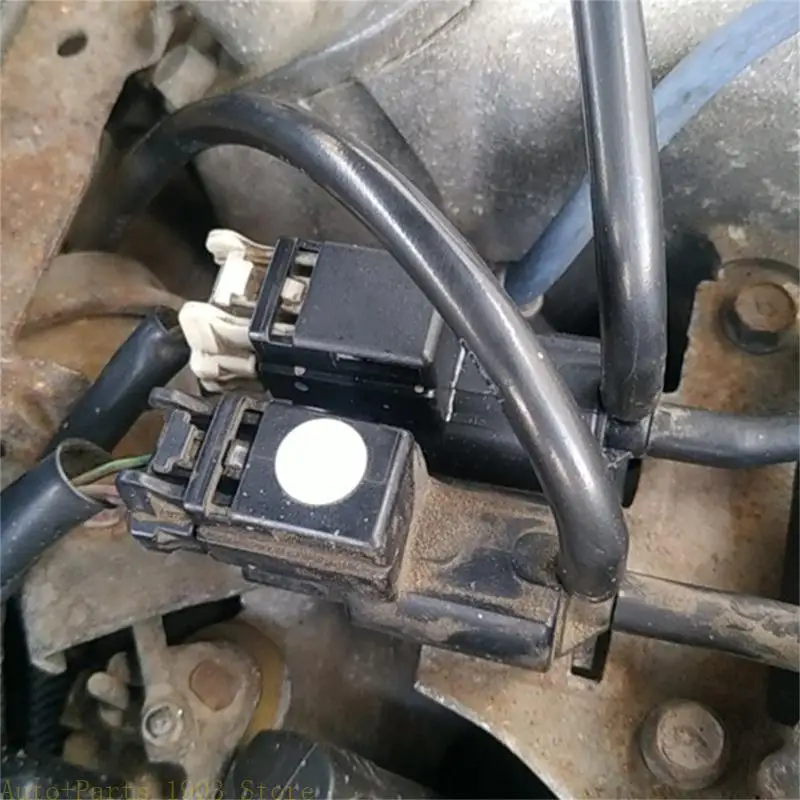E21C K5T49093 K5T19090 KL01-18-741 EGR Vakum Solenoid Switch Purge untuk 626/929