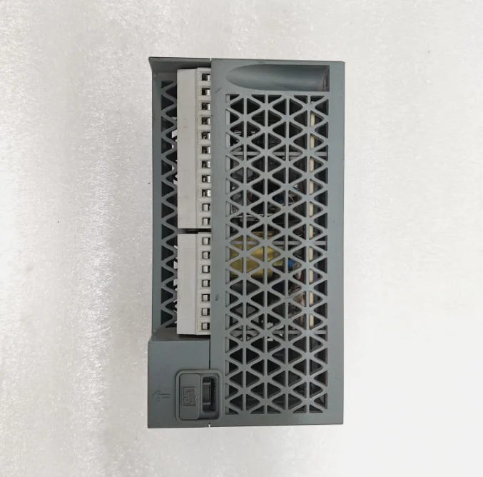 

Высококачественные НОВЫЕ 100% оригинальные TM218LDAE40DRPHN TM241C40R TM241CE24R с гарантией 1 год