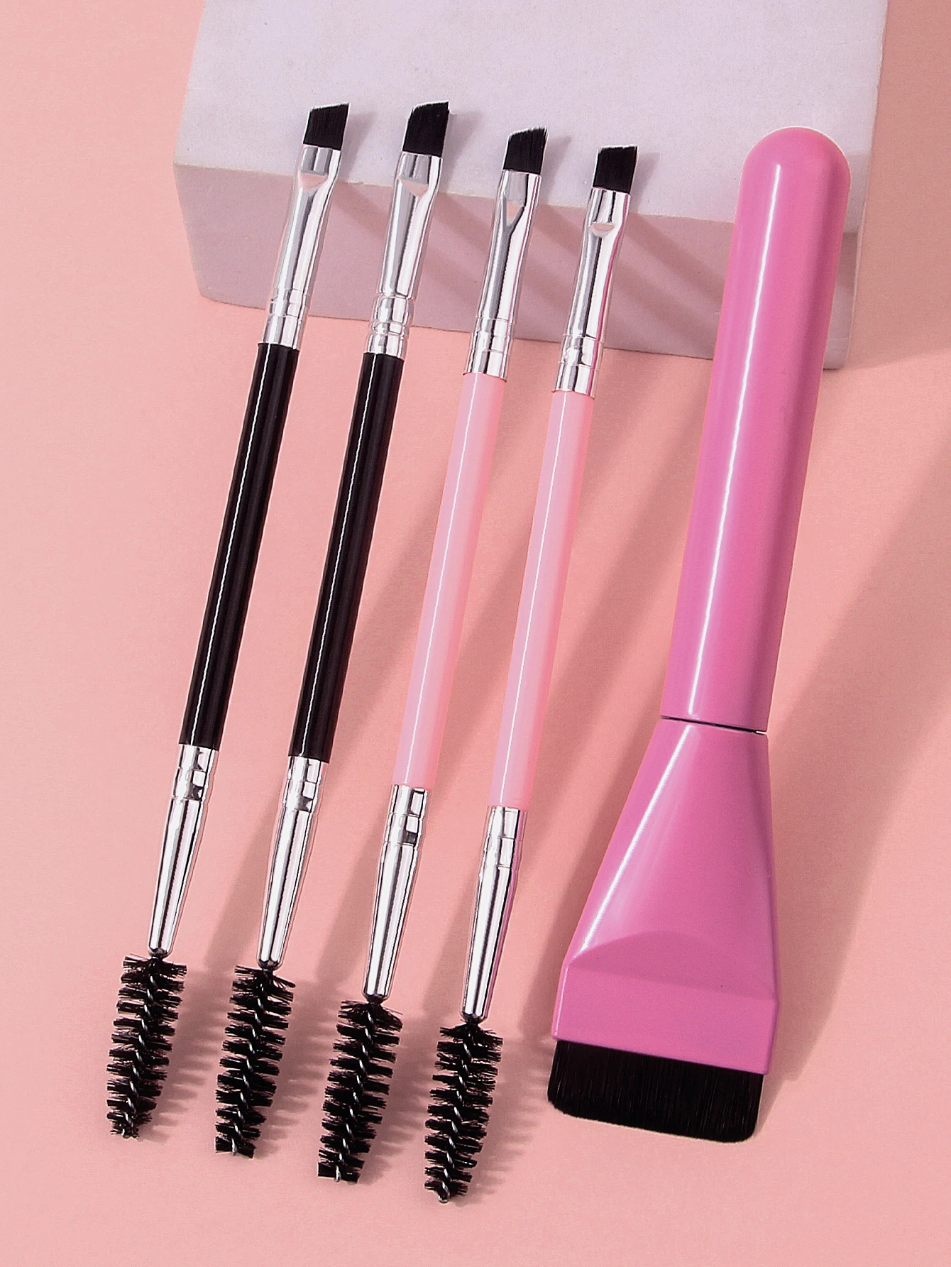 5피스 휴대용 메이크업 브러쉬 세트: 핑크 파운데이션 브러쉬+4개 양면 눈썹 및 속눈썹 브러쉬, 여행 및 일상 사용에 적합