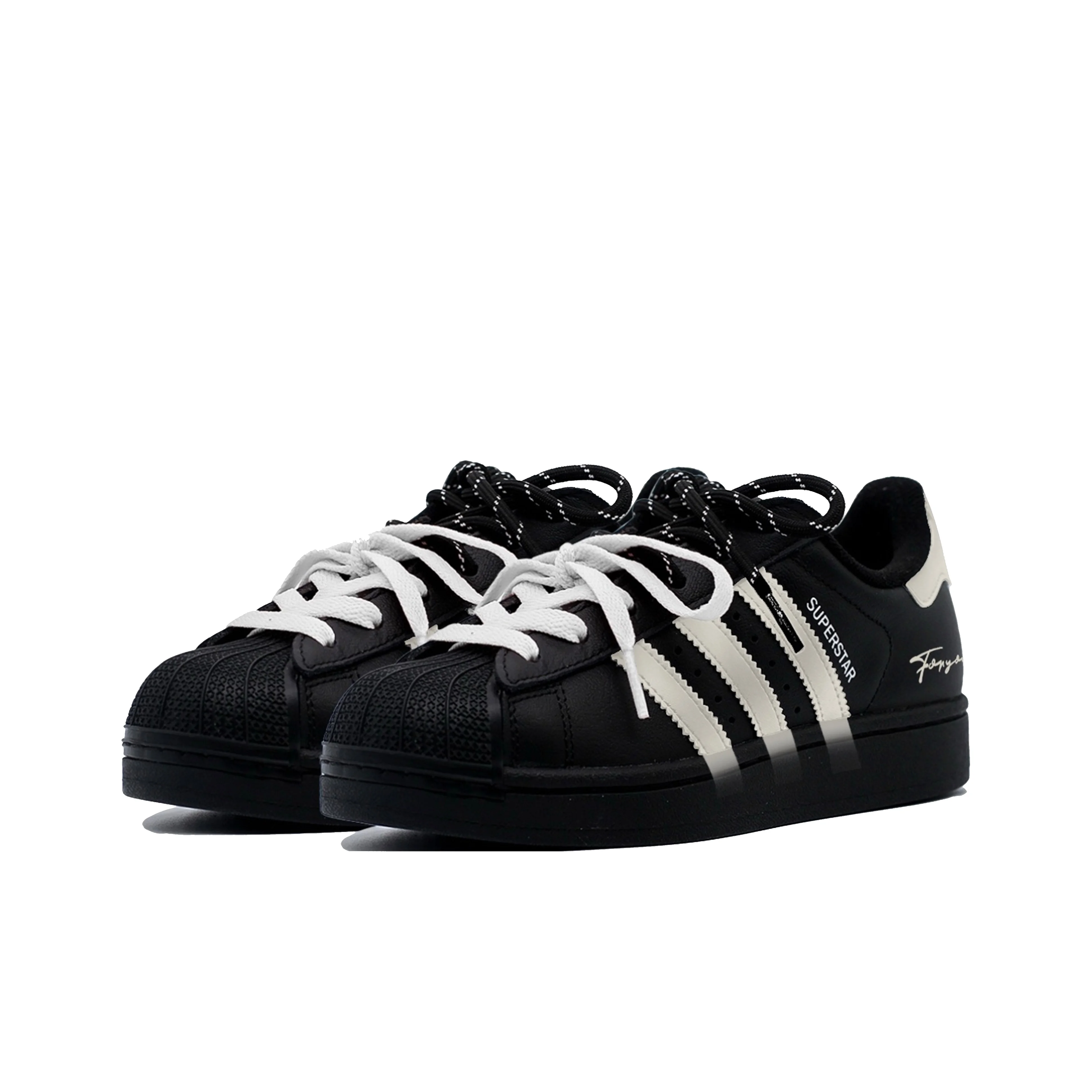 อาดิดาส ออริจินัลส์ ซูเปอร์สตา - Adidas Shoes Superstar บทวิจารณ์และราคา