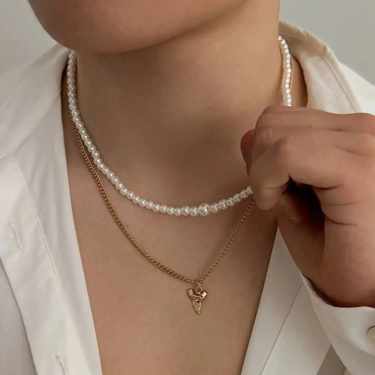 SHIXIN 2Pcs/Set Classic Exquisite Imitation Pearls Necklace Men Charm Geometry Metal Pendent Choker Wedding Banquet Jewelry Gift