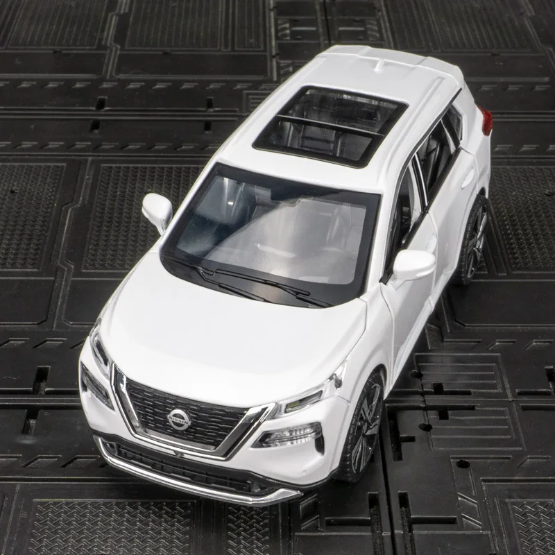 Modelo de vehículo todoterreno de aleación Nissan x-trail 1:32, puerta de juguete para niño extraíble y el maletero del capó se puede abrir como regalo