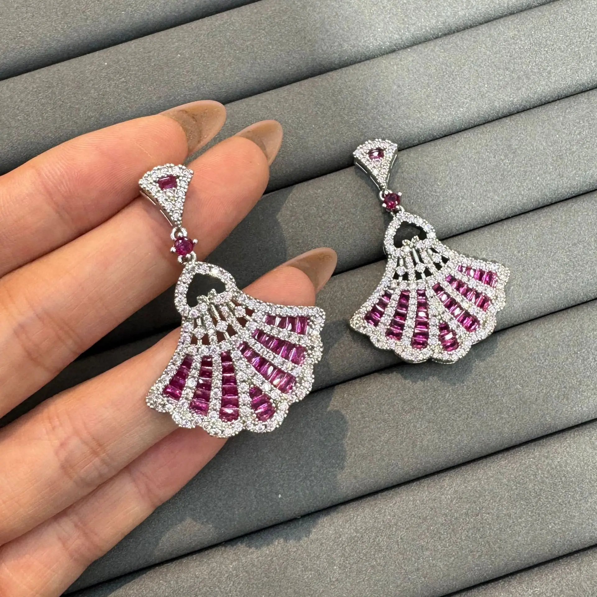 fushia pink zirconia luxury earrings fan shape pendant shiny jewelry women dangling earrings dinner party wedding gift