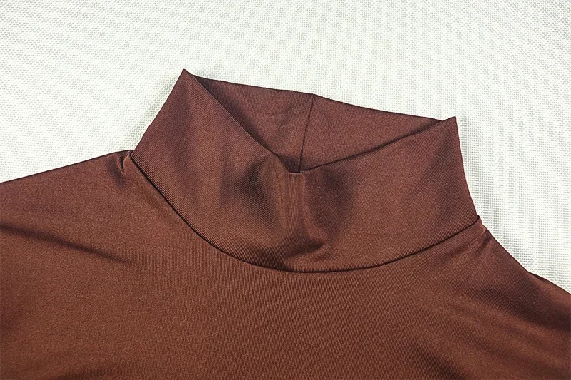 Abito lungo a pieghe con spacco alto solido Abito da sera aderente a maniche lunghe con collo alto moda donna 2025 Abito lungo da festa autunnale