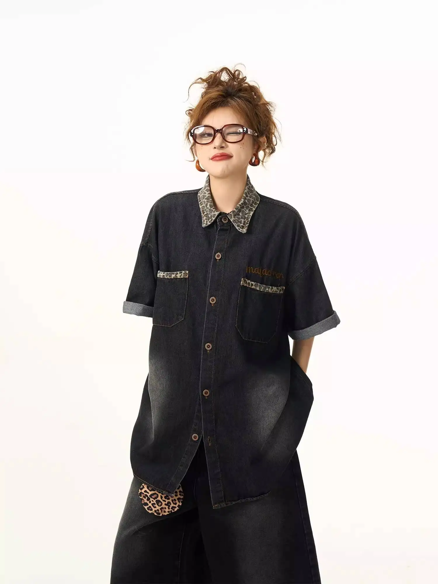 

Unisex Denim Jacket 2026 New Women's Leopard Print Patchwork Denim Short Sleeve Shirt Vintage Distressed Streetwear Blouse Tops