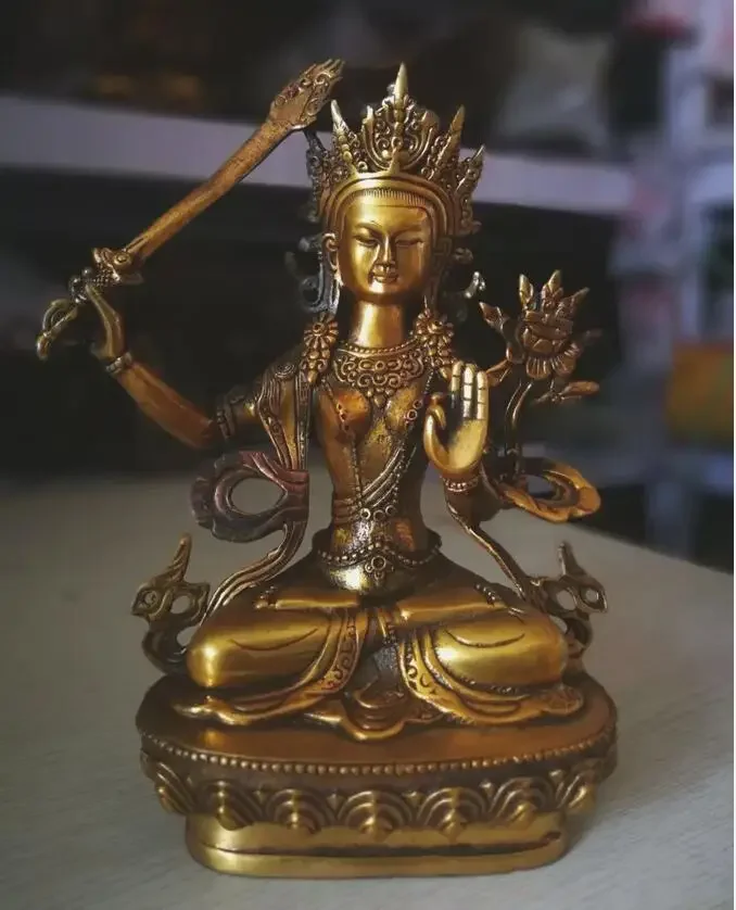 Antique Copper Bronze Manjushri Bodhisattva Kwan-yin Buddha Vajra Statues