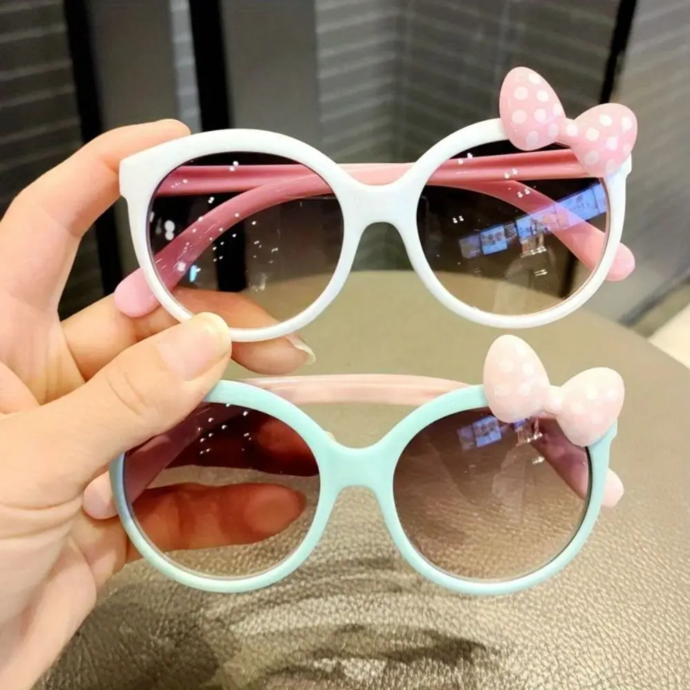 Lovely Plastic Bow Decorated Sunglasses Ultraviolet-Proof Shades Eyewear Round Frame Sun Protection Eyewear for Party