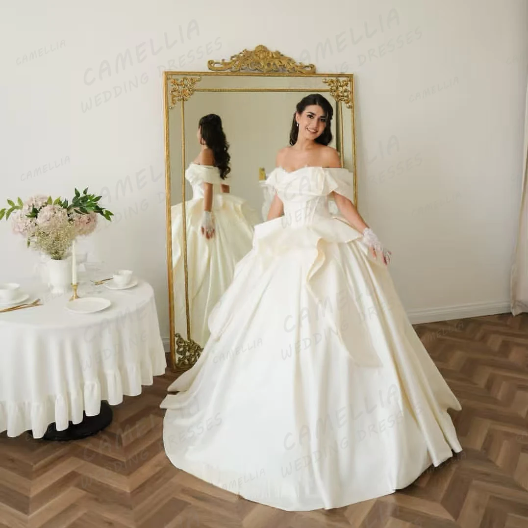 فساتين زفاف فاخرة للنساء بدون أكمام كشكشة على شكل حرف A فساتين زفاف على شكل قلب مثيرة بدون أكتاف فيستدوس دي نوفيا مخصصة